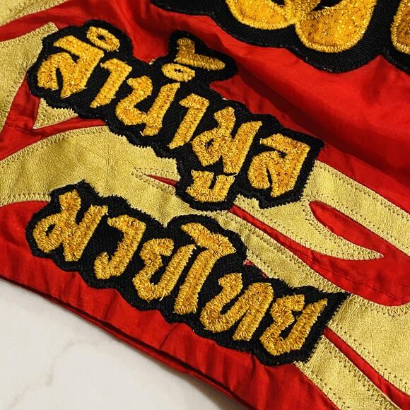 Twins Muay Thai Shorts Mens Large Red Gold Kickboxing Boxing Trunks Sean Canada - Picture 5 of 13